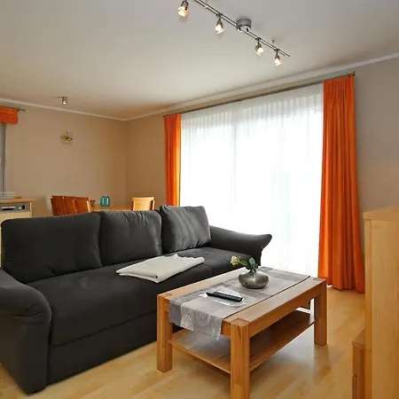 Waldstrasse 9 02 Kuehlungsborn