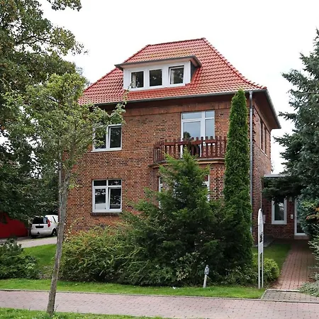 Waldstrasse 9 02 דירה *